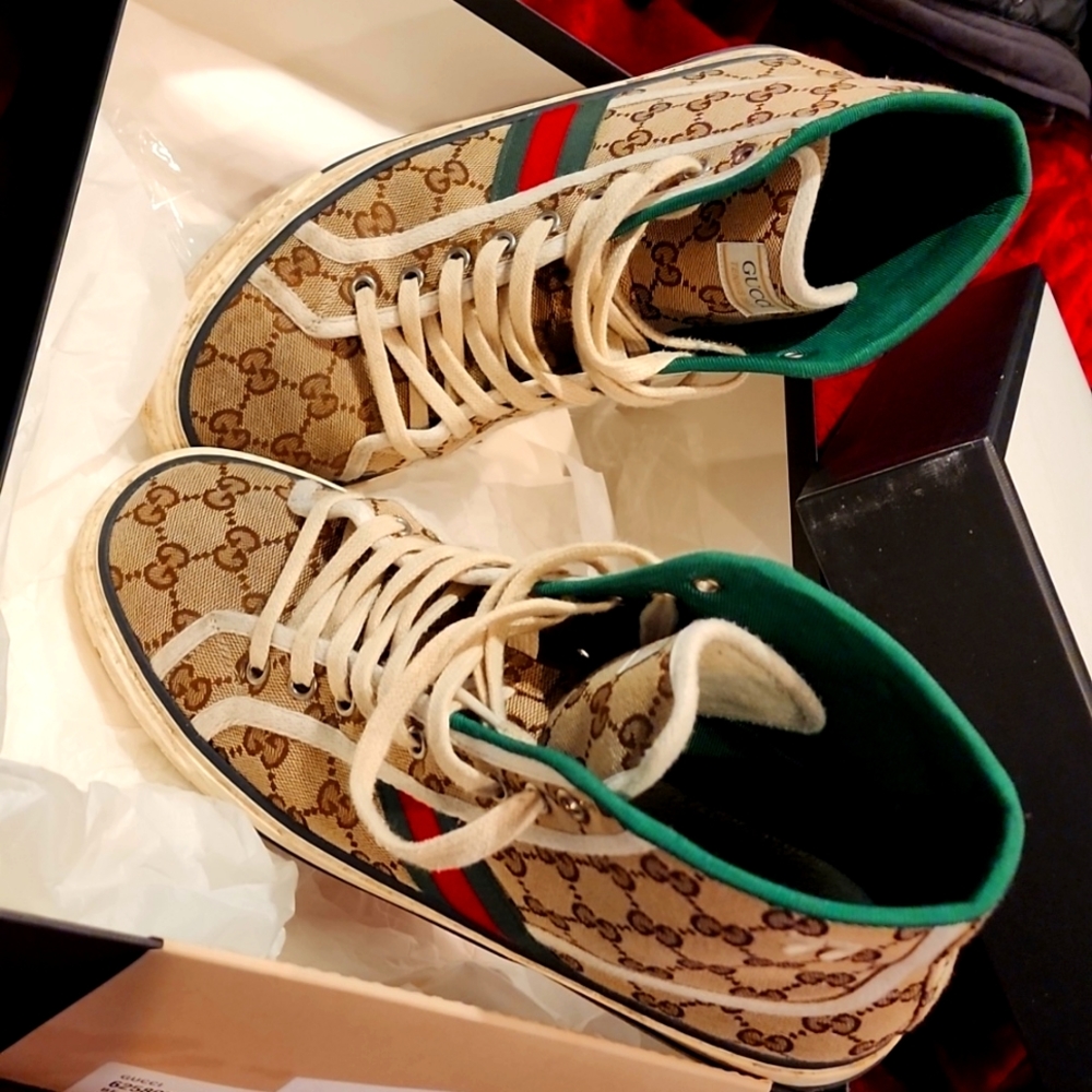 Gucci sneakers